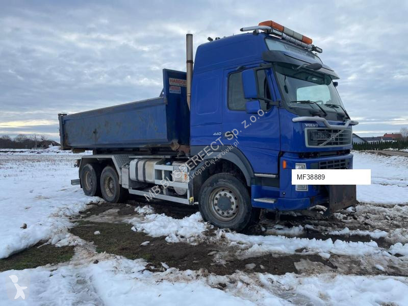 Équipements PL Volvo 4x4/6x4 Specjalny kontener...