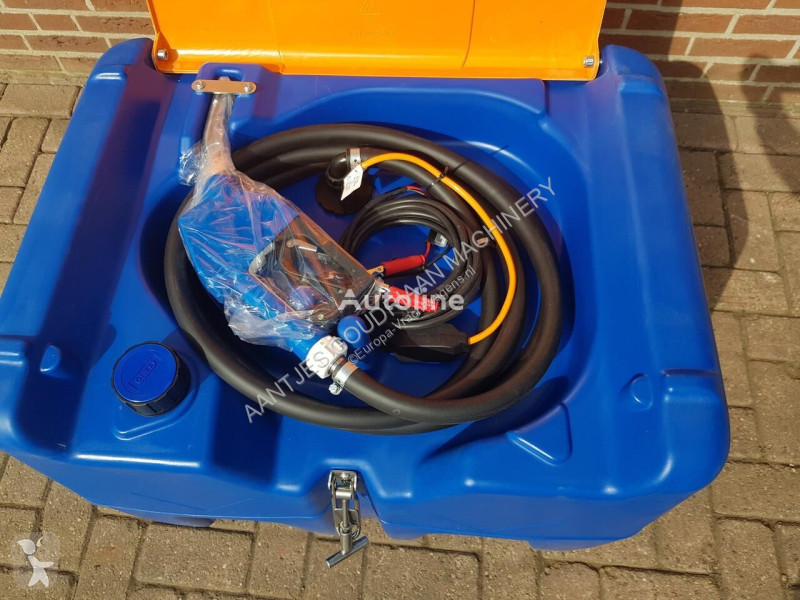 Equipamentos pesados  Cemo ad blue tank