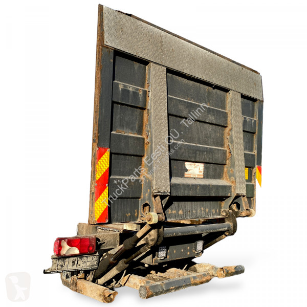 Uitrusting voor vrachtwagens Scania P-series...