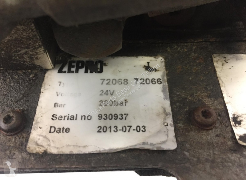 Attrezzature automezzi pesanti