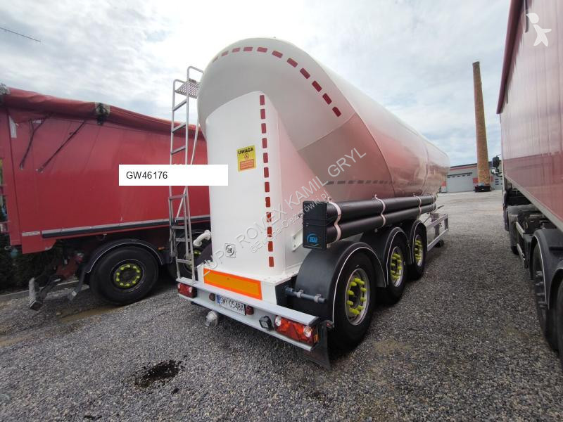 Equipamentos pesados  40 M3 saf intrax tarcza