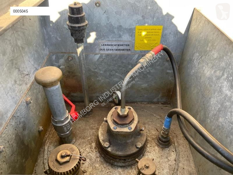 Attrezzature automezzi pesanti  Dieseltank...
