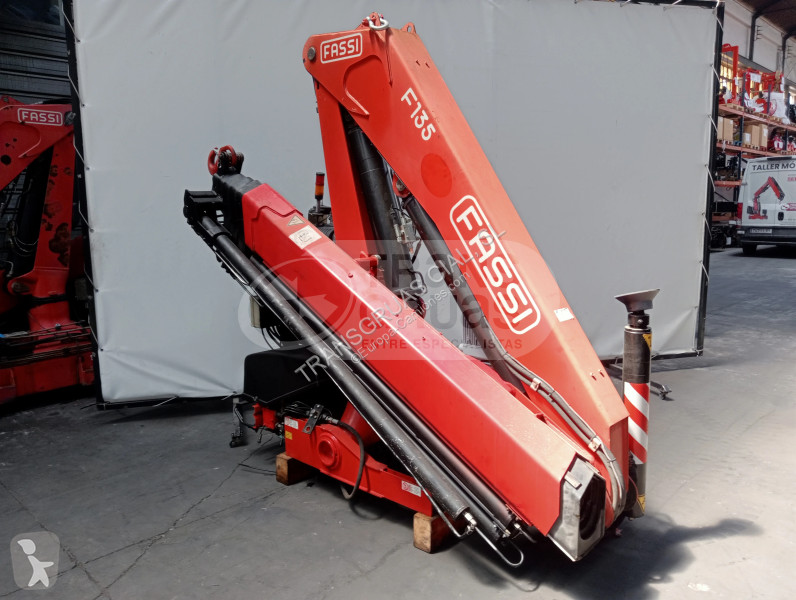 Uitrusting voor vrachtwagens Fassi F135A.0.25...