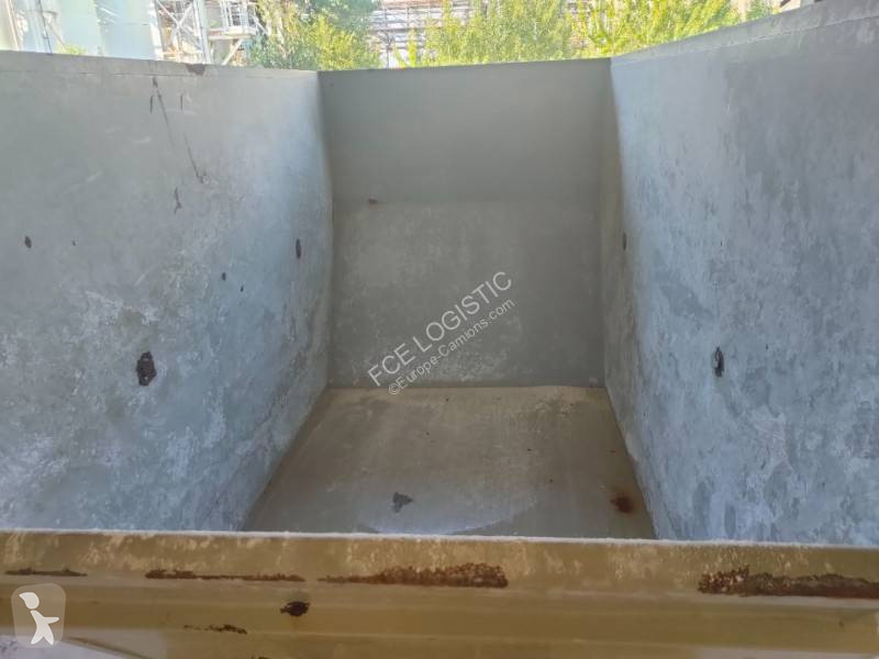 Attrezzature automezzi pesanti