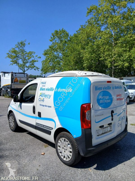 Véhicule utilitaire Peugeot