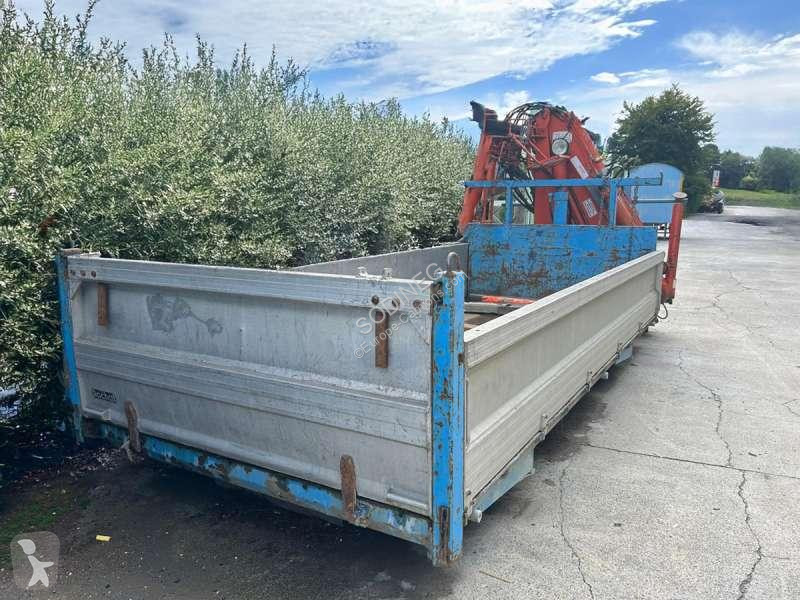 Equipamentos pesados   AVEC GRUE JOH. TIRRE...