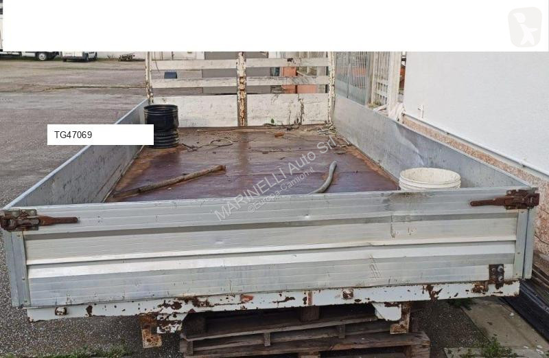 Uitrusting voor vrachtwagens  CASSONE FISSO