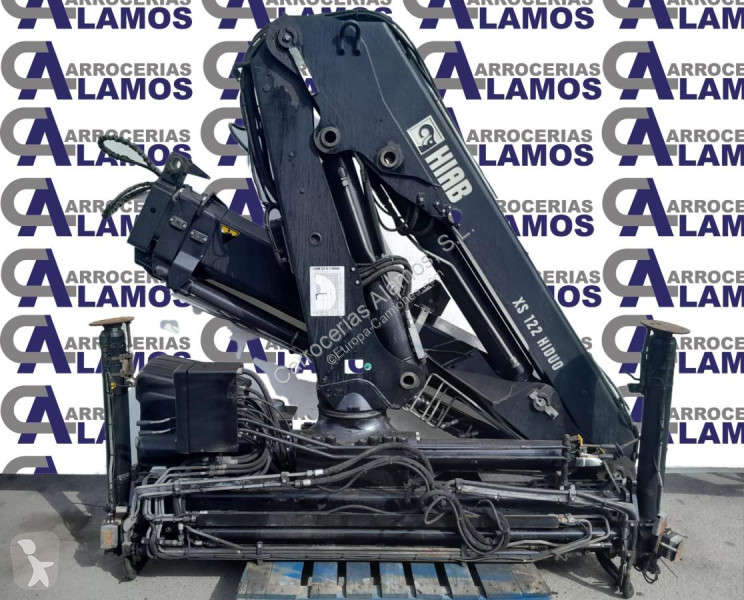Equipamientos  Hiab  Grúa marca HIAB modelo 122...