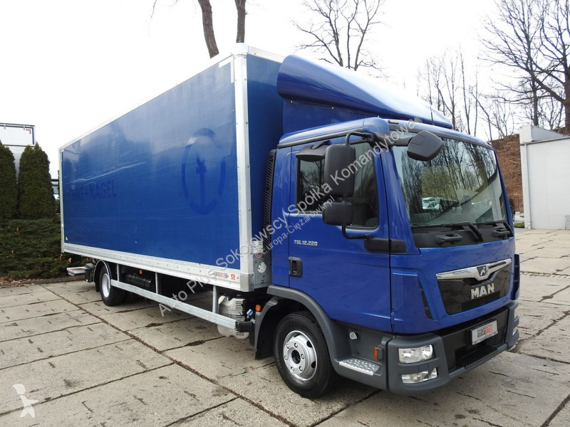 Attrezzature automezzi pesanti MAN 12.220