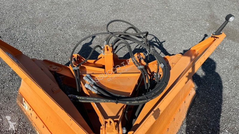 Attrezzature automezzi pesanti  CPM