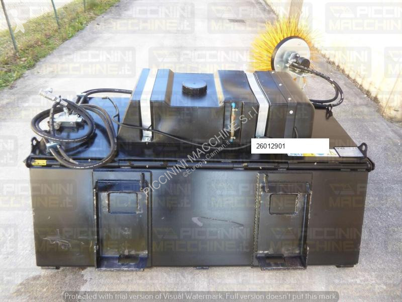 Attrezzature automezzi pesanti  SPZ180