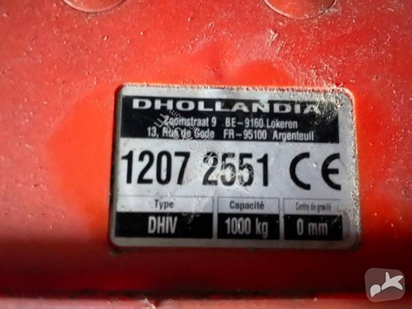 تجهيزات الآليات الثقيلة Dhollandia