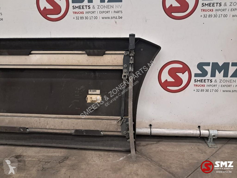 تجهيزات الآليات الثقيلة Renault Occ side skirt...