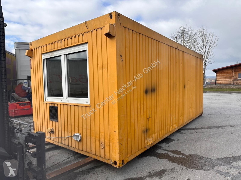 PL-utrustningar    BÜROCONTAINER...