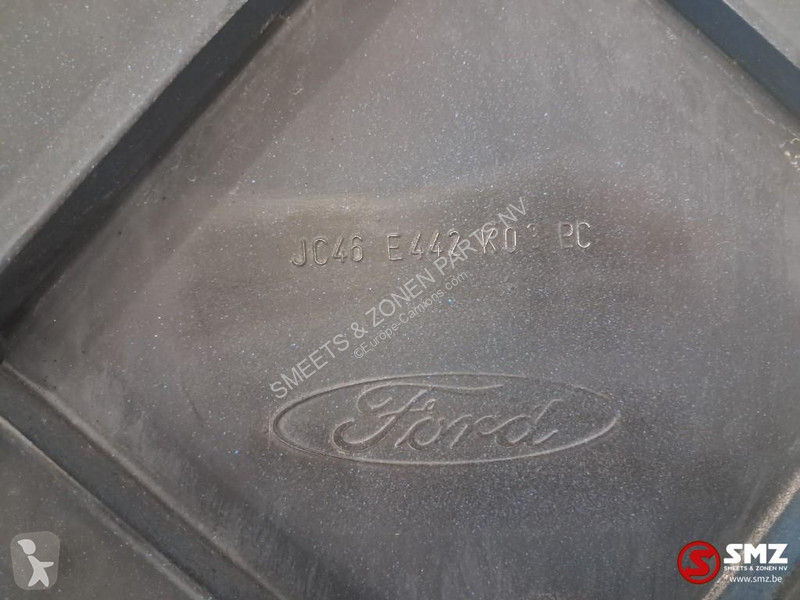تجهيزات الآليات الثقيلة Ford Occ cabinespoiler...