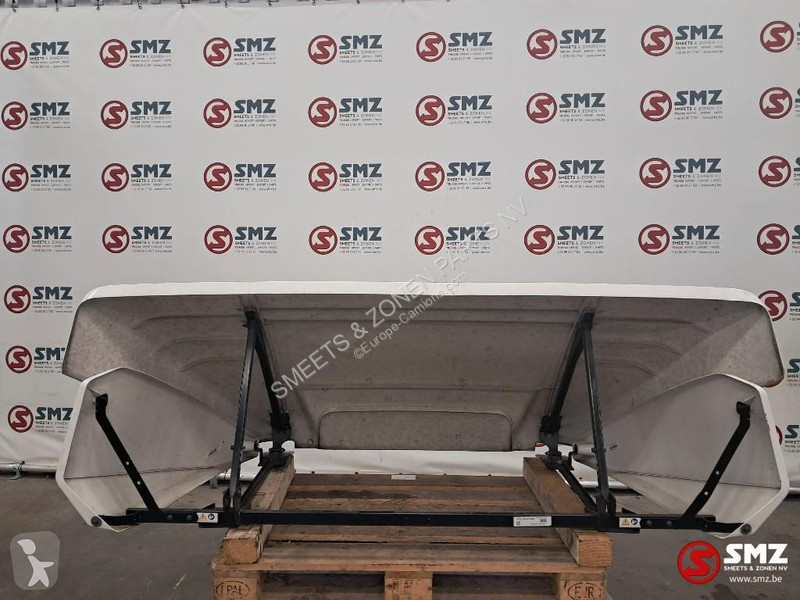 تجهيزات الآليات الثقيلة Renault Occ dakspoiler...