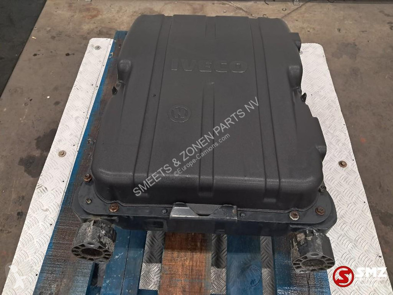 تجهيزات الآليات الثقيلة Iveco Occ batterijbak...