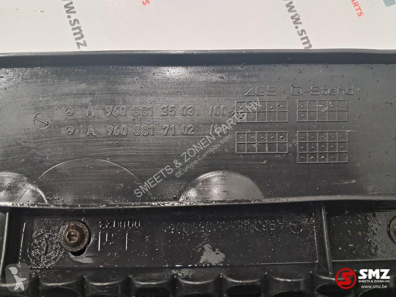 Оборудование для большегрузов  Occ spatbord...
