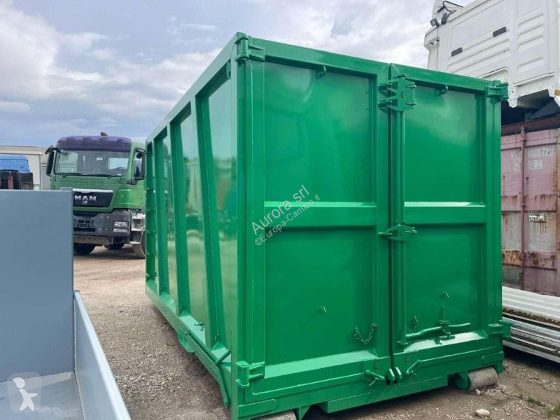 SCARRABILE NUOVO A CIELO APERTO Truck equipments