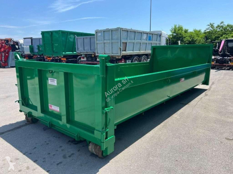 SCARRABILE NUOVO A CIELO APERTO Truck equipments