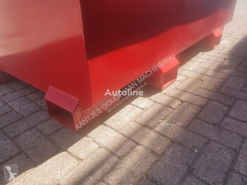 Attrezzature automezzi pesanti  Réservoir de...