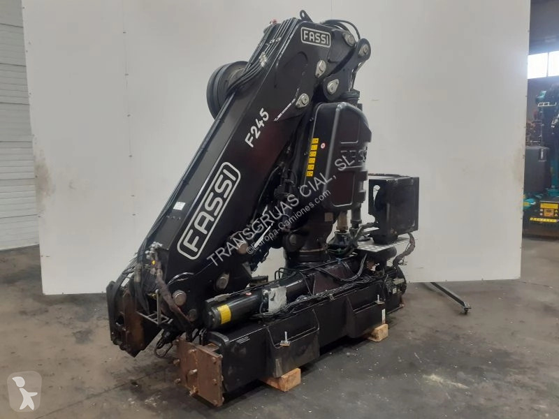 Uitrusting voor vrachtwagens Fassi F245A.2.25...