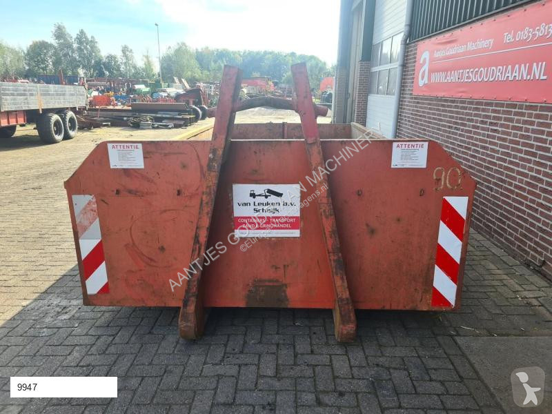 Uitrusting voor vrachtwagens  Haakarm container