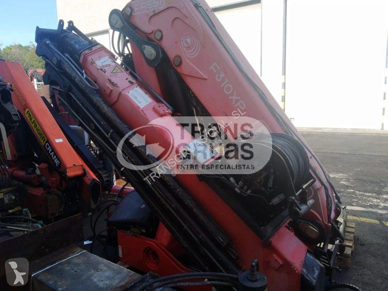 Кран Fassi