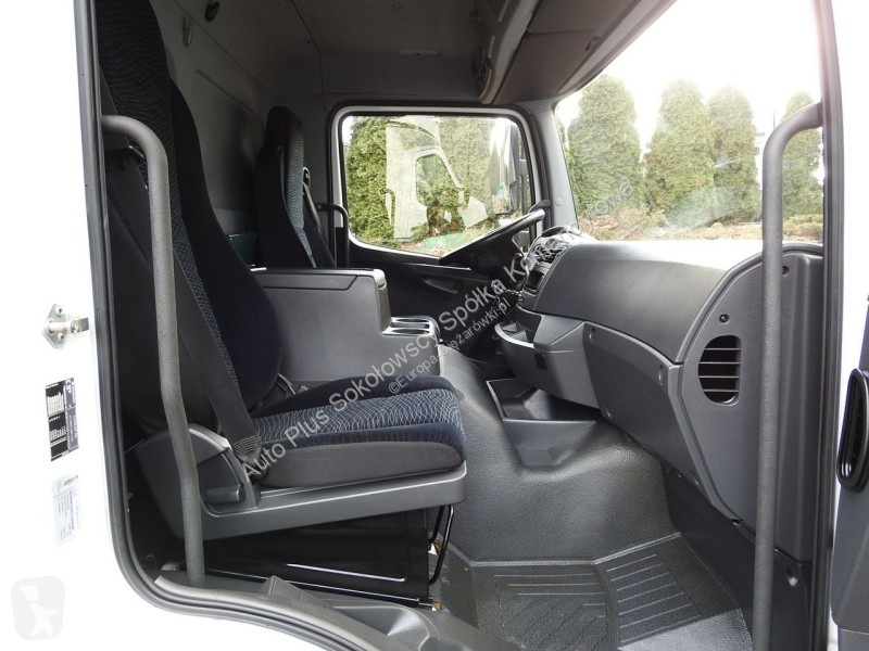 Оборудване за камиони Mercedes 12.24 ATEGO