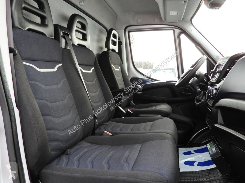 Samochód dostawczy Iveco 72C18 DAILY