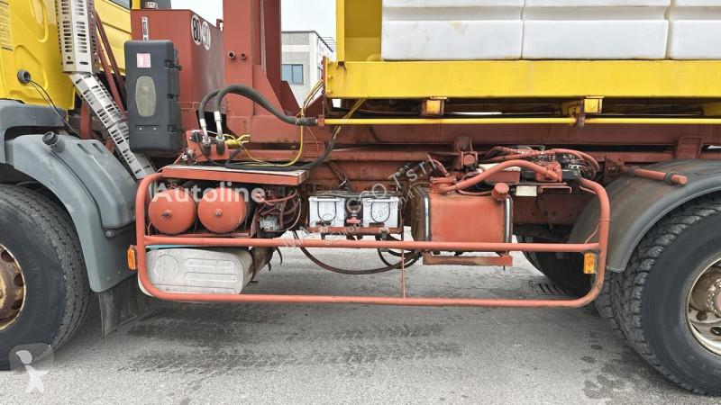Attrezzature automezzi pesanti Renault 370 DCI 6x4