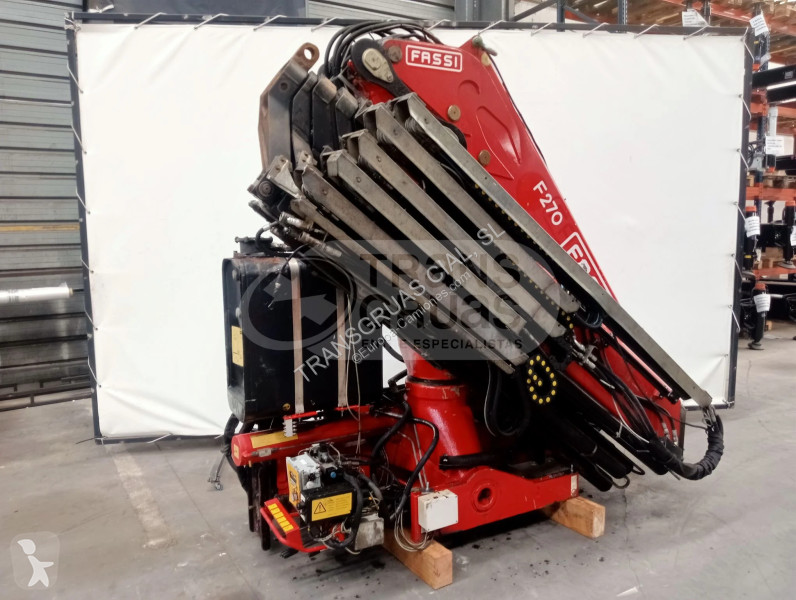 Uitrusting voor vrachtwagens Fassi F270A.26