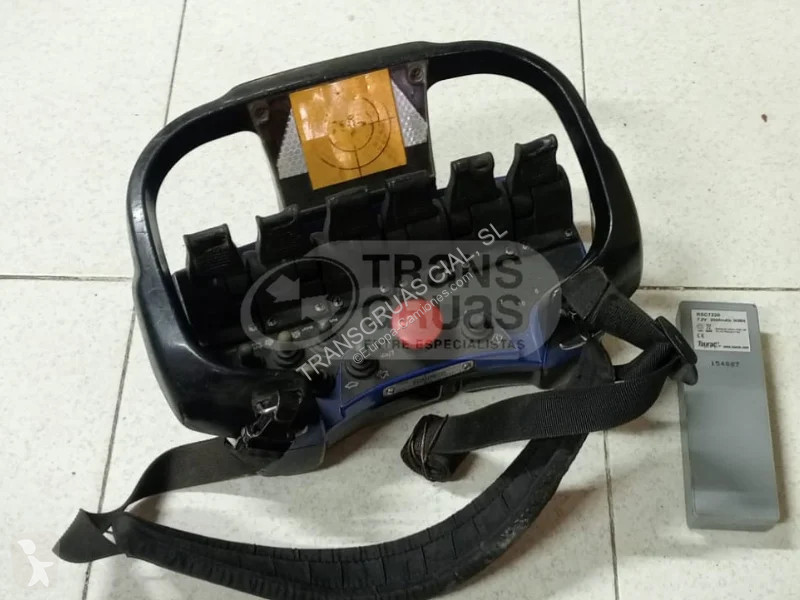 Equipamentos pesados Effer 850 8S