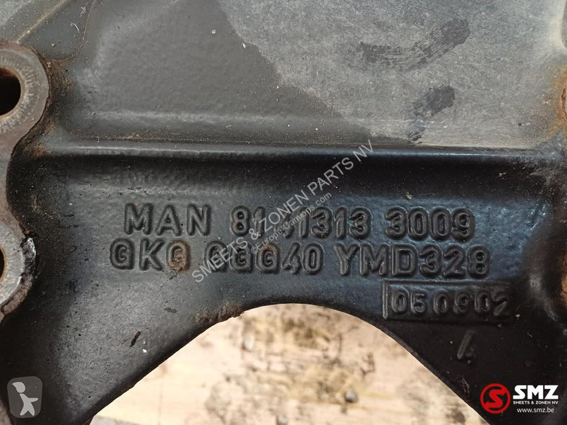 PL-utrustningar MAN Occ chassissteun links MAN