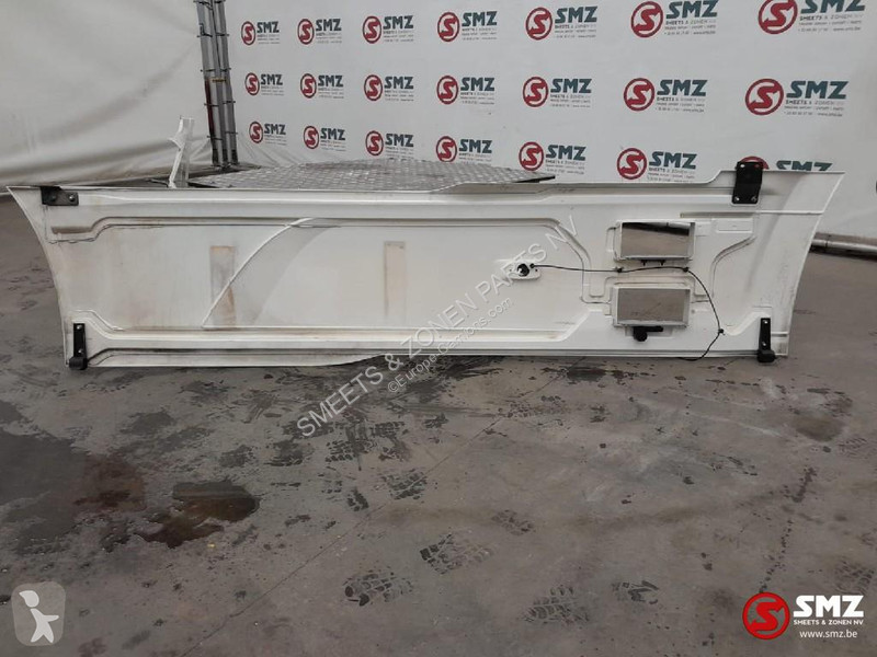 PL-utrustningar DAF Occ set side skirts L/R DAF