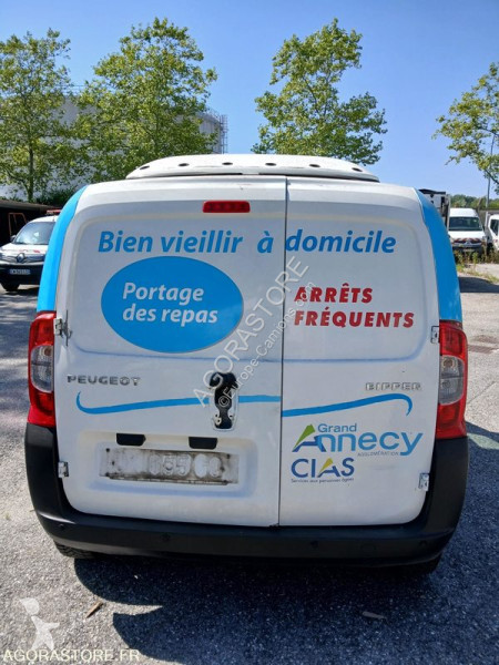 Véhicule utilitaire Peugeot