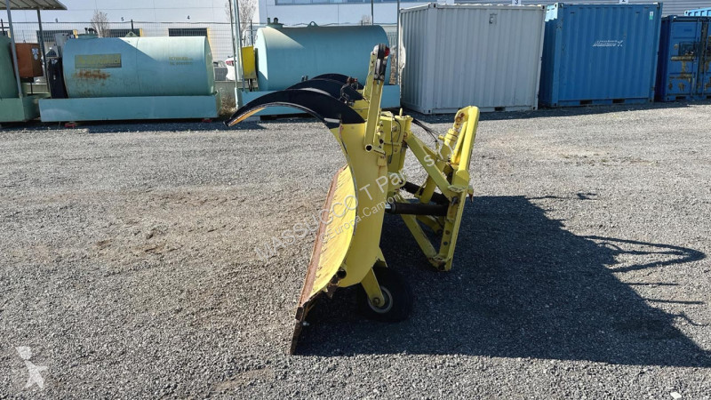 Attrezzature automezzi pesanti  SM4