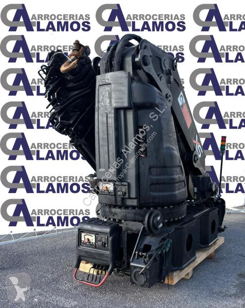 Оборудване за камиони Hiab  Grúa marca HIAB...