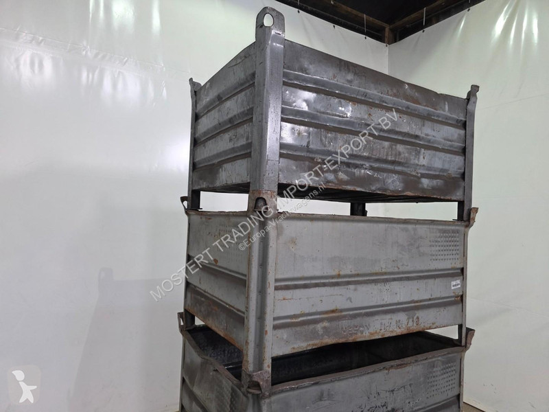 Оборудване за камиони  Steel Stacking Bins...
