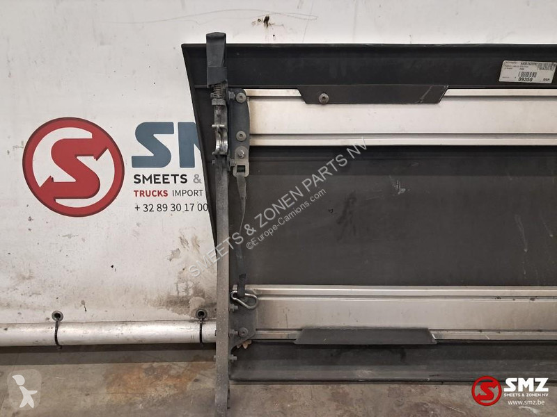 تجهيزات الآليات الثقيلة Renault Occ side skirt...