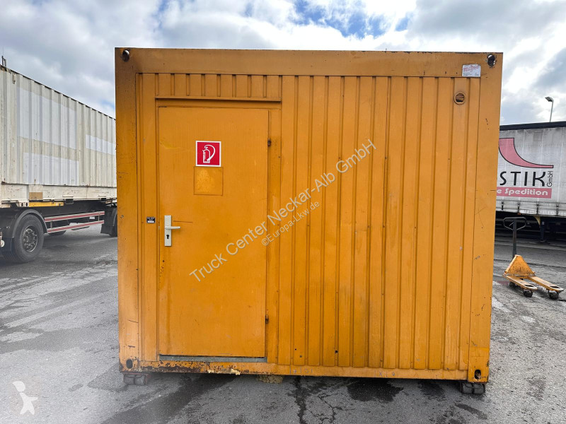 PL-utrustningar    BÜROCONTAINER...