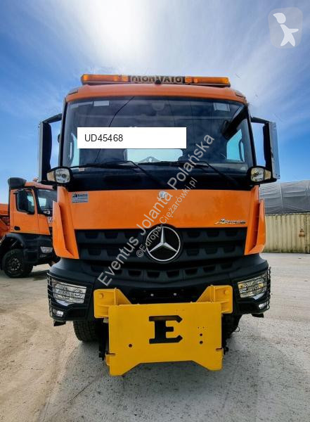 Пътнопочистваща техника Mercedes WZCMHJ46