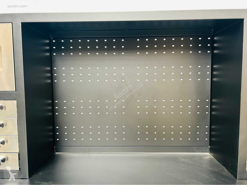 Uitrusting voor vrachtwagens  7420