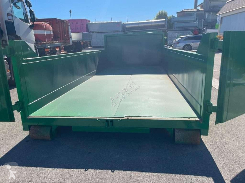 SCARRABILE NUOVO A CIELO APERTO Truck equipments