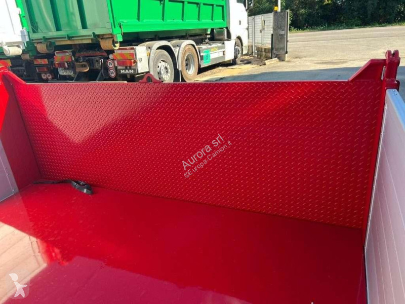 SCARRABILE NUOVO A PIANALE CON SPONDE Truck...