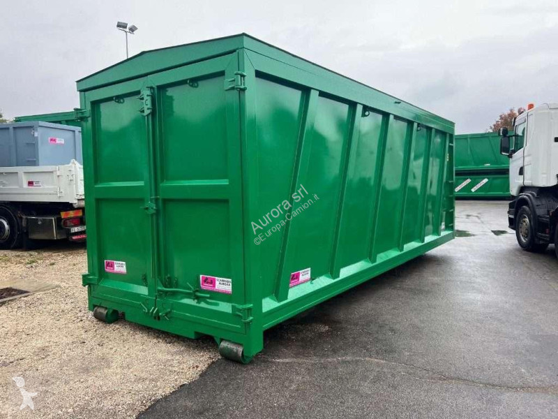 SCARRABILE NUOVO CON COPERCHIO Truck equipments