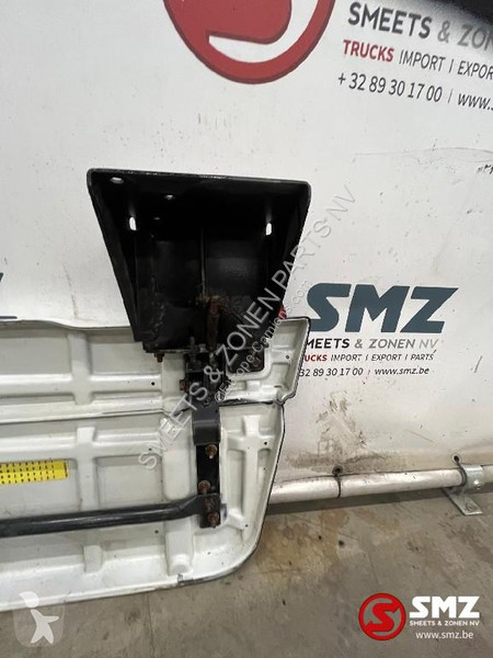 Udstyr til lastbiler Iveco Occ zijspoiler links...