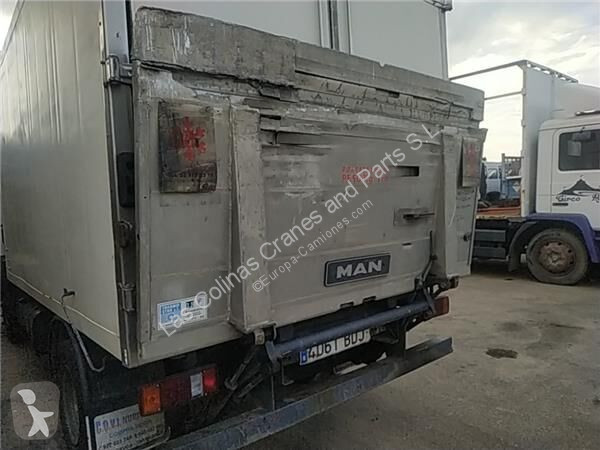 Echipamente pentru camioane MAN Puerta...
