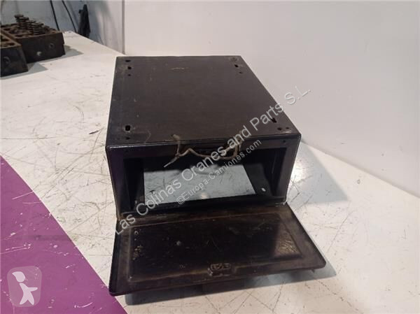 Uitrusting voor vrachtwagens Pegaso Boîte à...