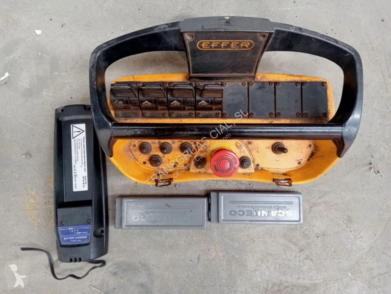 Uitrusting voor vrachtwagens Effer 305 5S